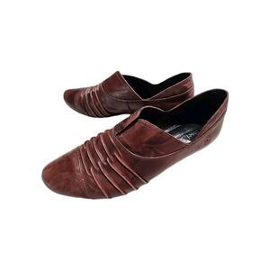 Josef Seibel European Comfort Shoes/BROWN/Pleated Front/Non slip 39/8.5 -9 EUC